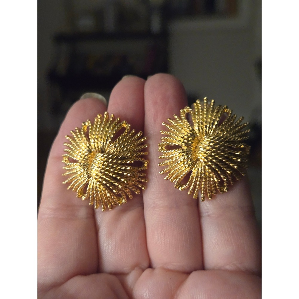 Monet Cordelia Goldtone Earrings Book Piece Fringe Tassel Vintage Rare